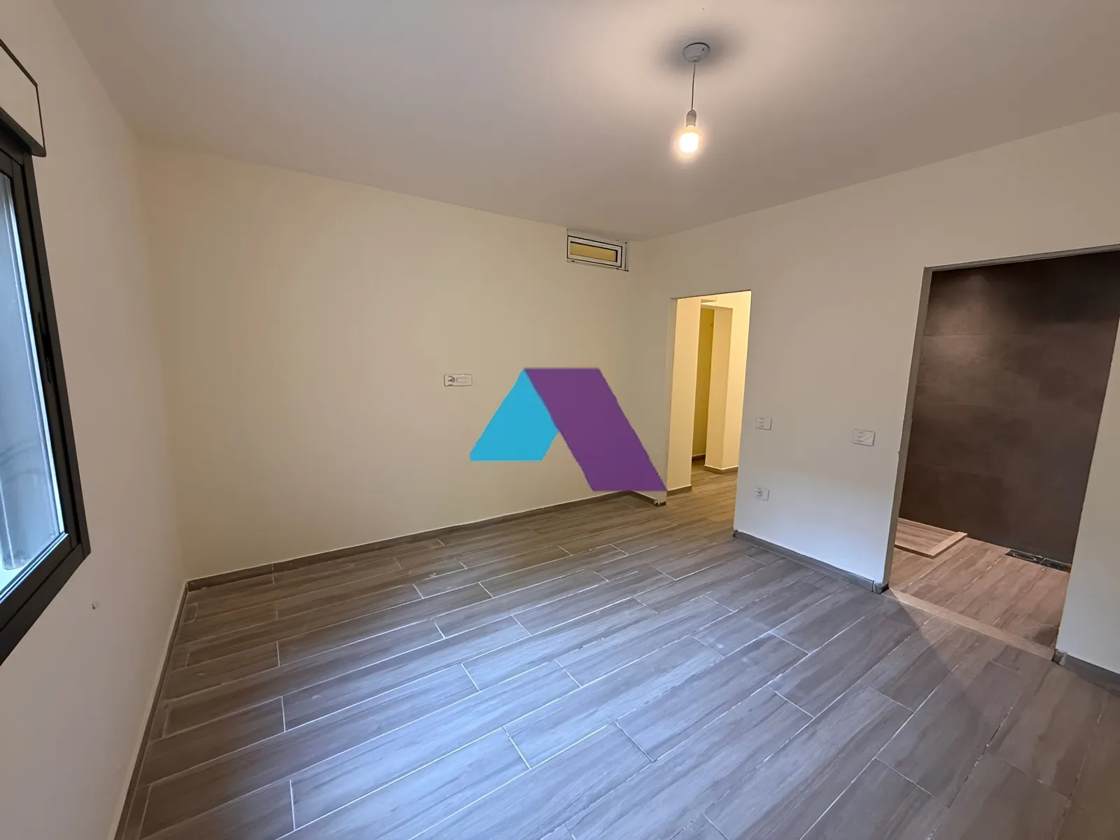 Apartment for Sale in Aachqout - 3 bed, 5 bath