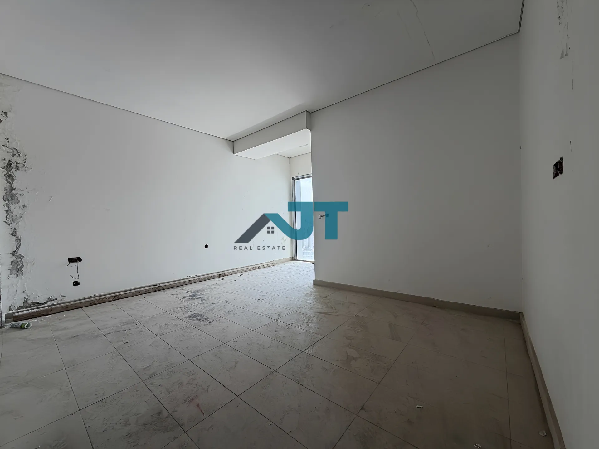 Apartment for sale in Achrafieh, beirut, lebanon - 5 bed, 6.0 bath
