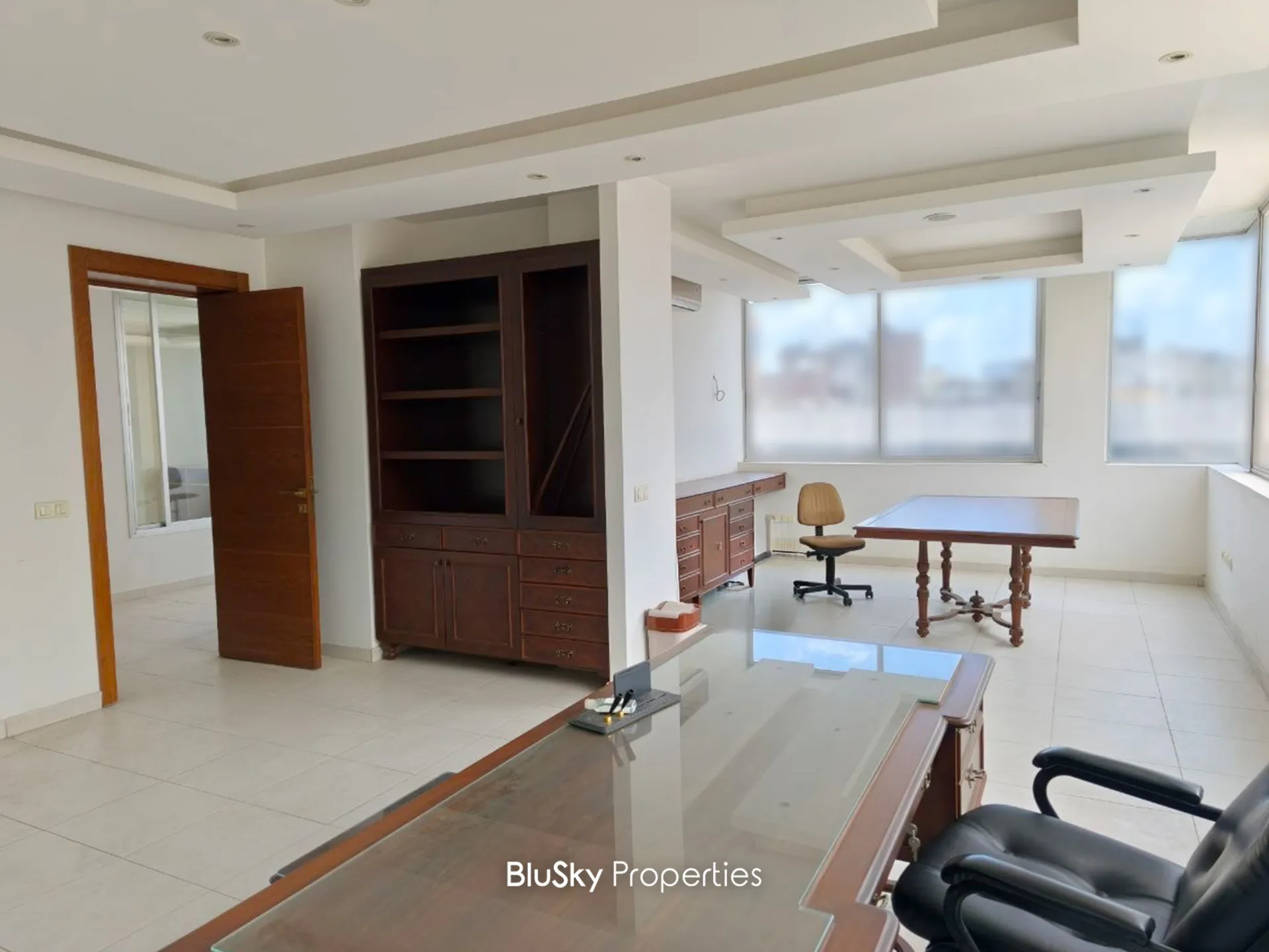 Office for rent in Jdeideh, lebanon