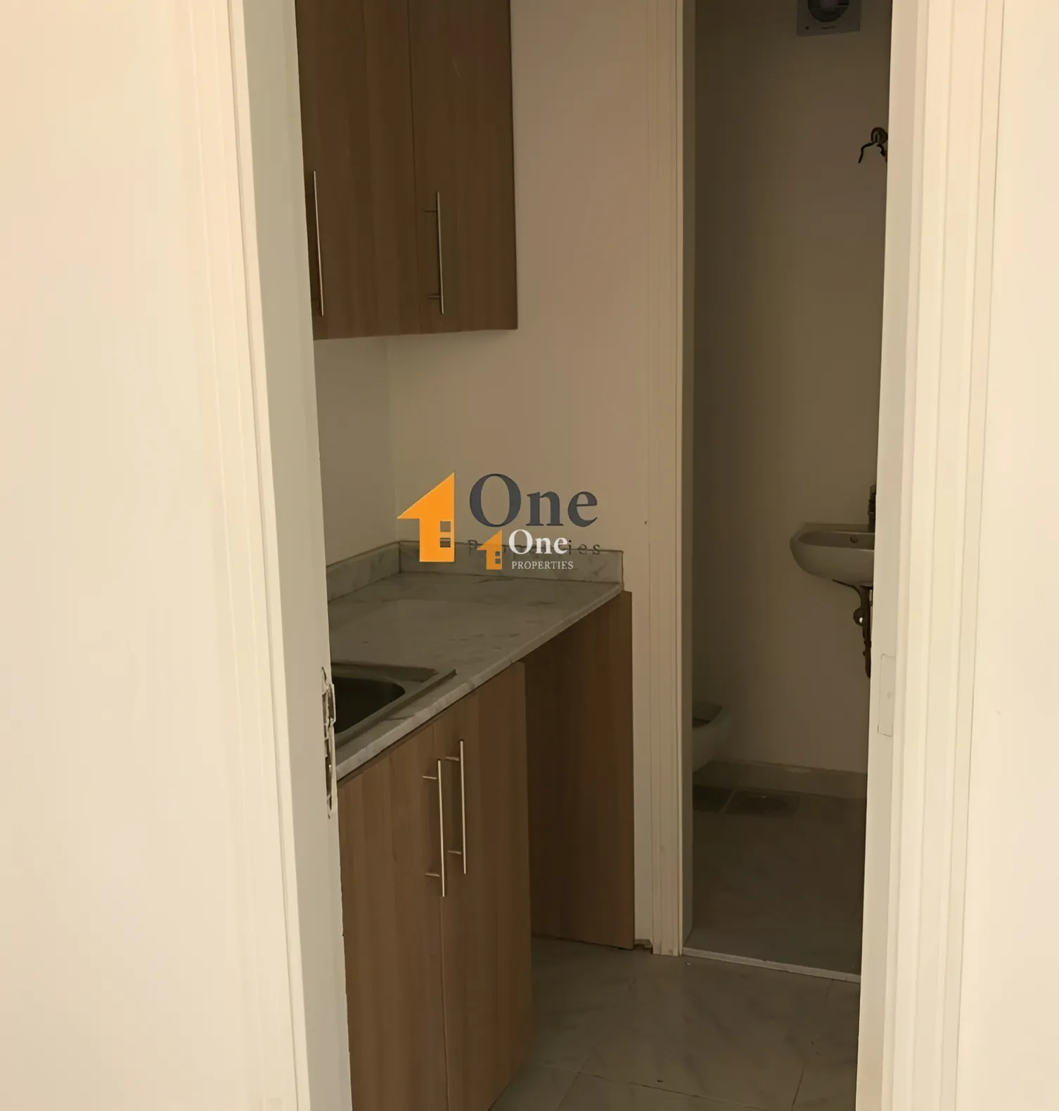 Office for rent in Mansourieh, Lebanon