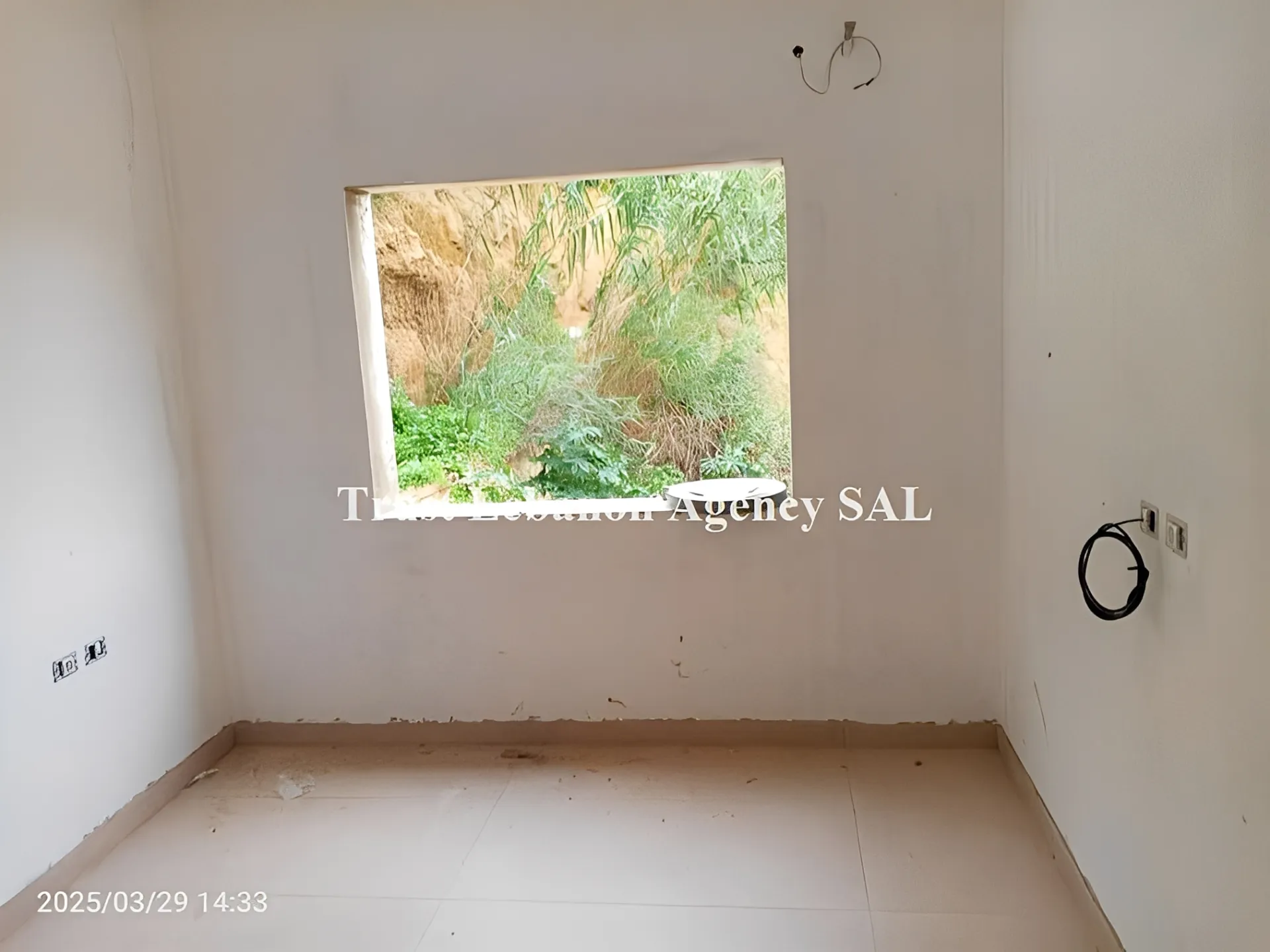 Apartment for Sale in Baabda Bleibel - 2 bed, 2 bath