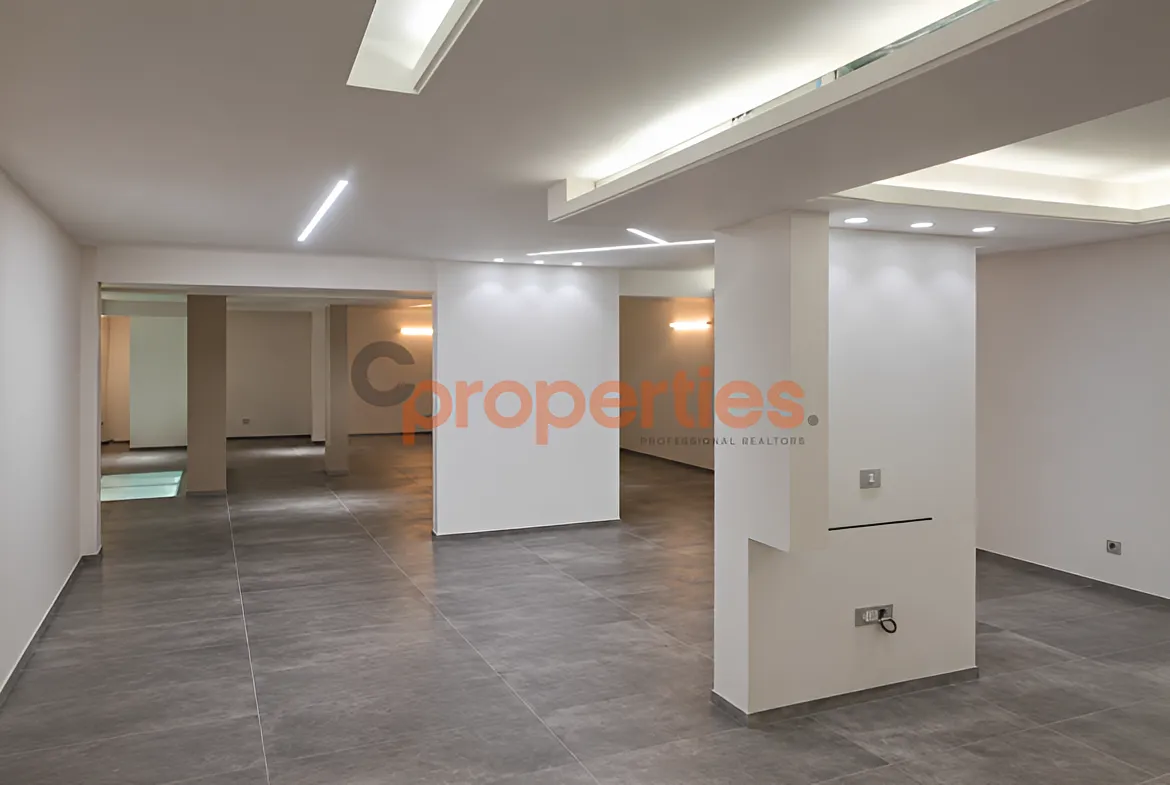 Showroom for Rent in Dekwaneh