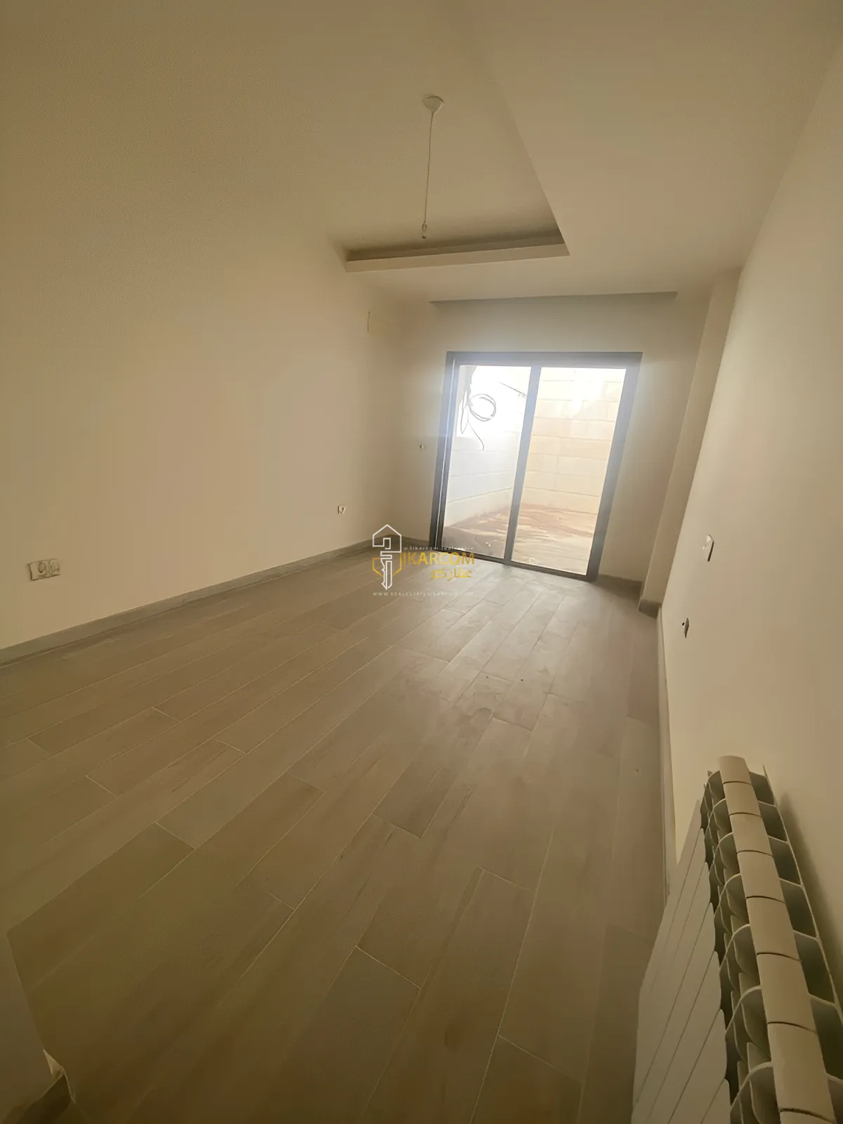 Apartment for Sale in Ain Saade - 4 bed, 5 bath
