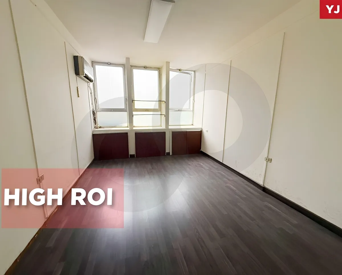 Office for Sale in Nowayri