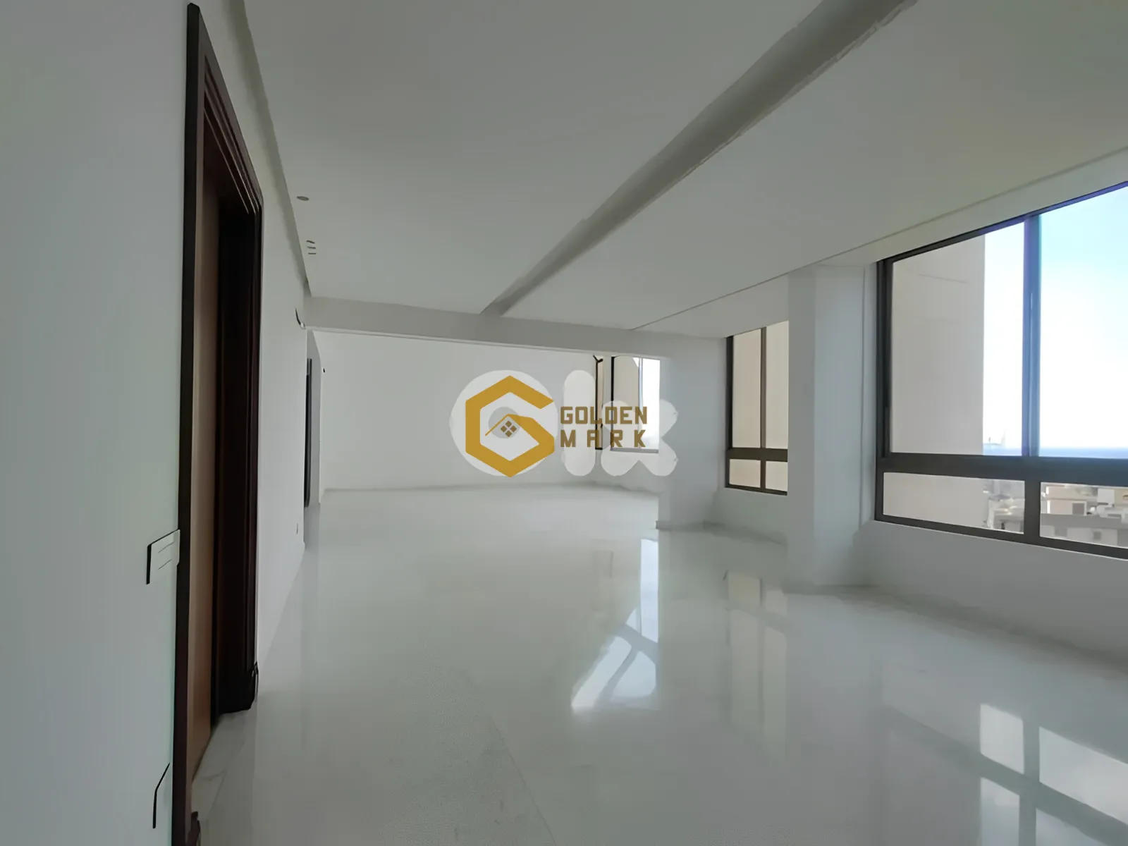Apartment for Sale in Jdeideh - 4 bed, 5 bath