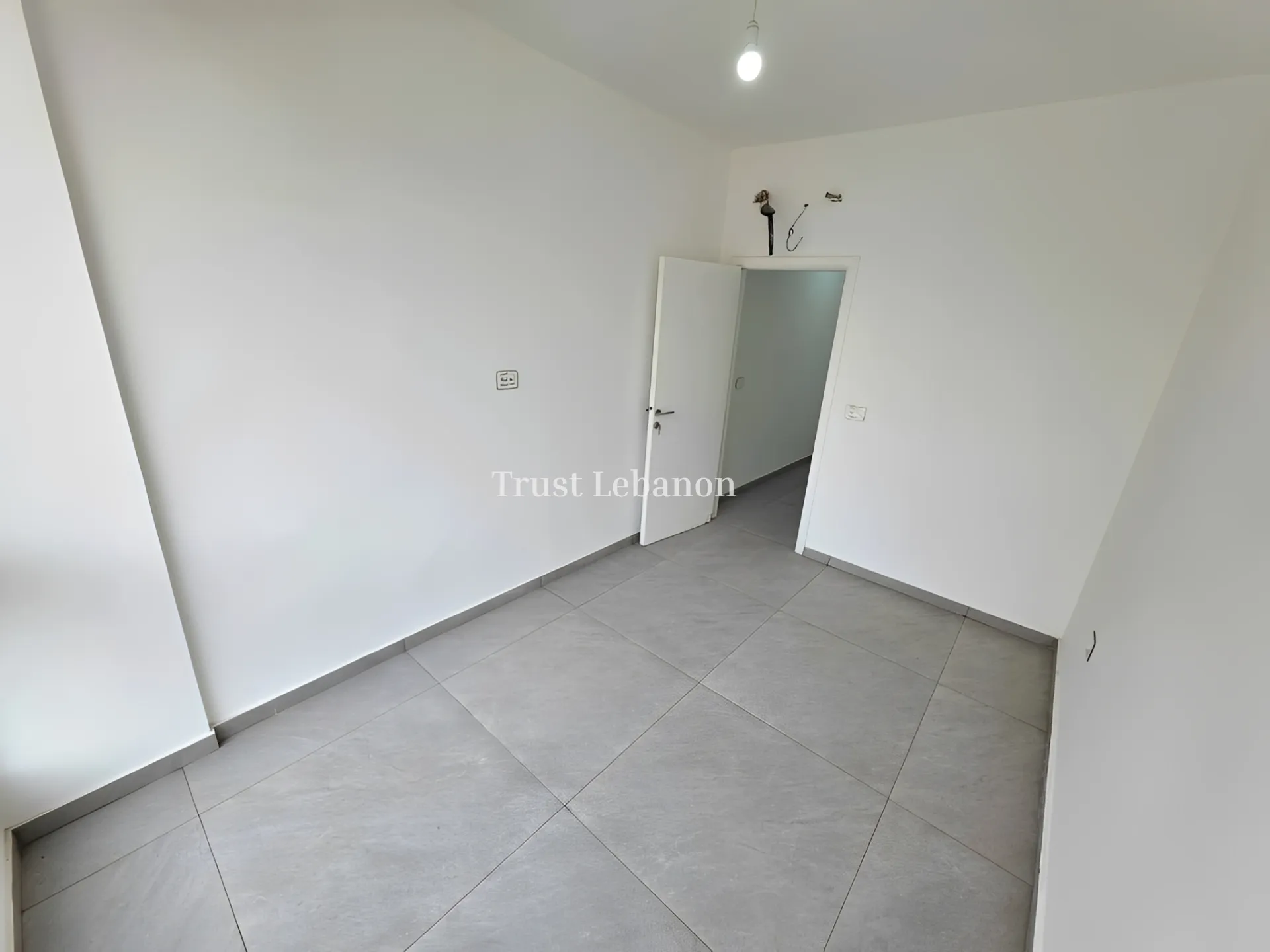 Office for rent in Zalqa, Lebanon