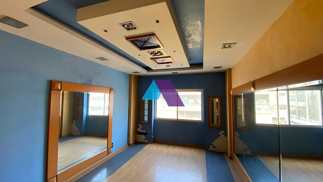 Office for Sale in Daoura