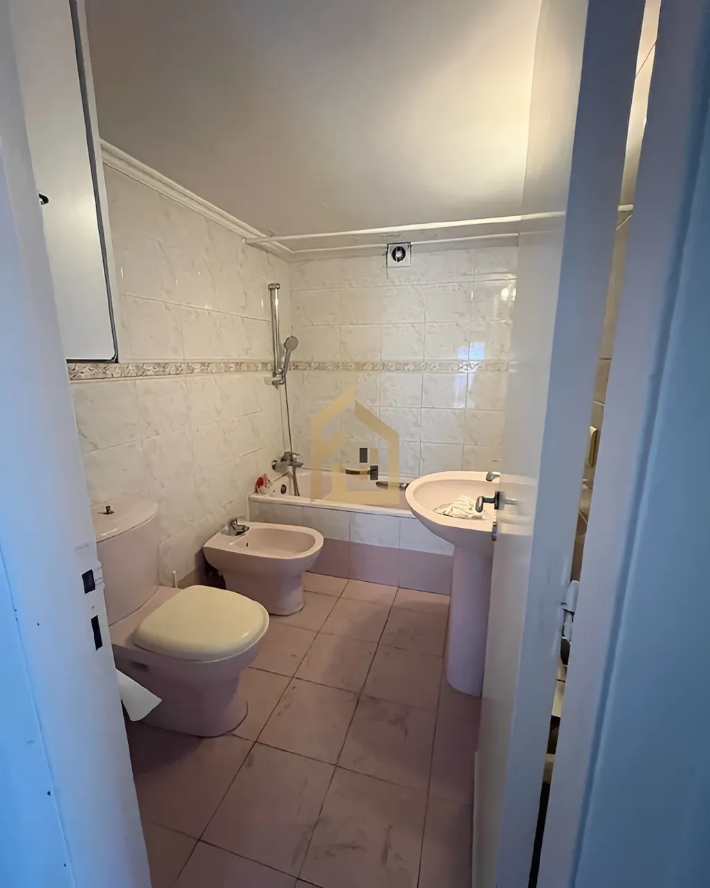 Apartment for Rent in Achrafieh, Beirut, Lebanon