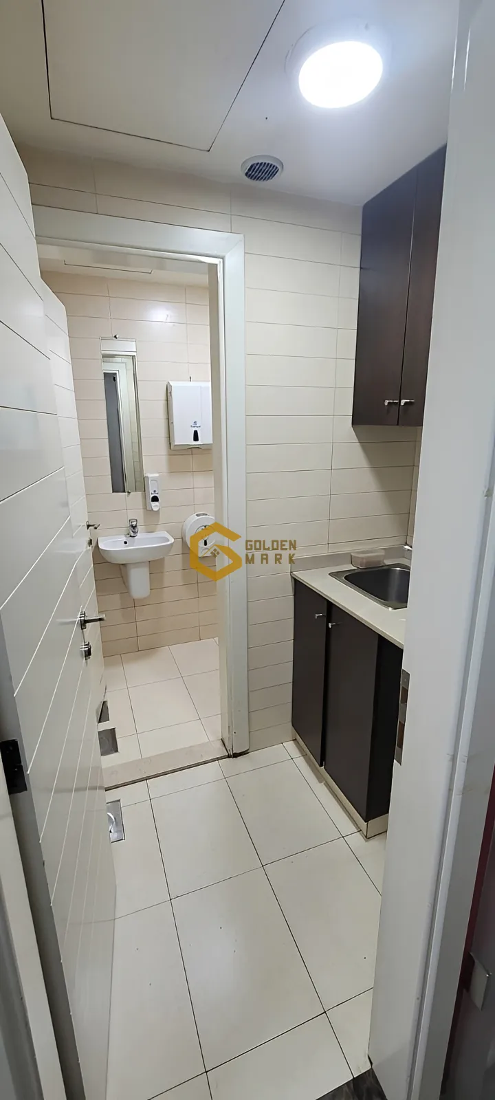 Office for rent in Sin El Fil