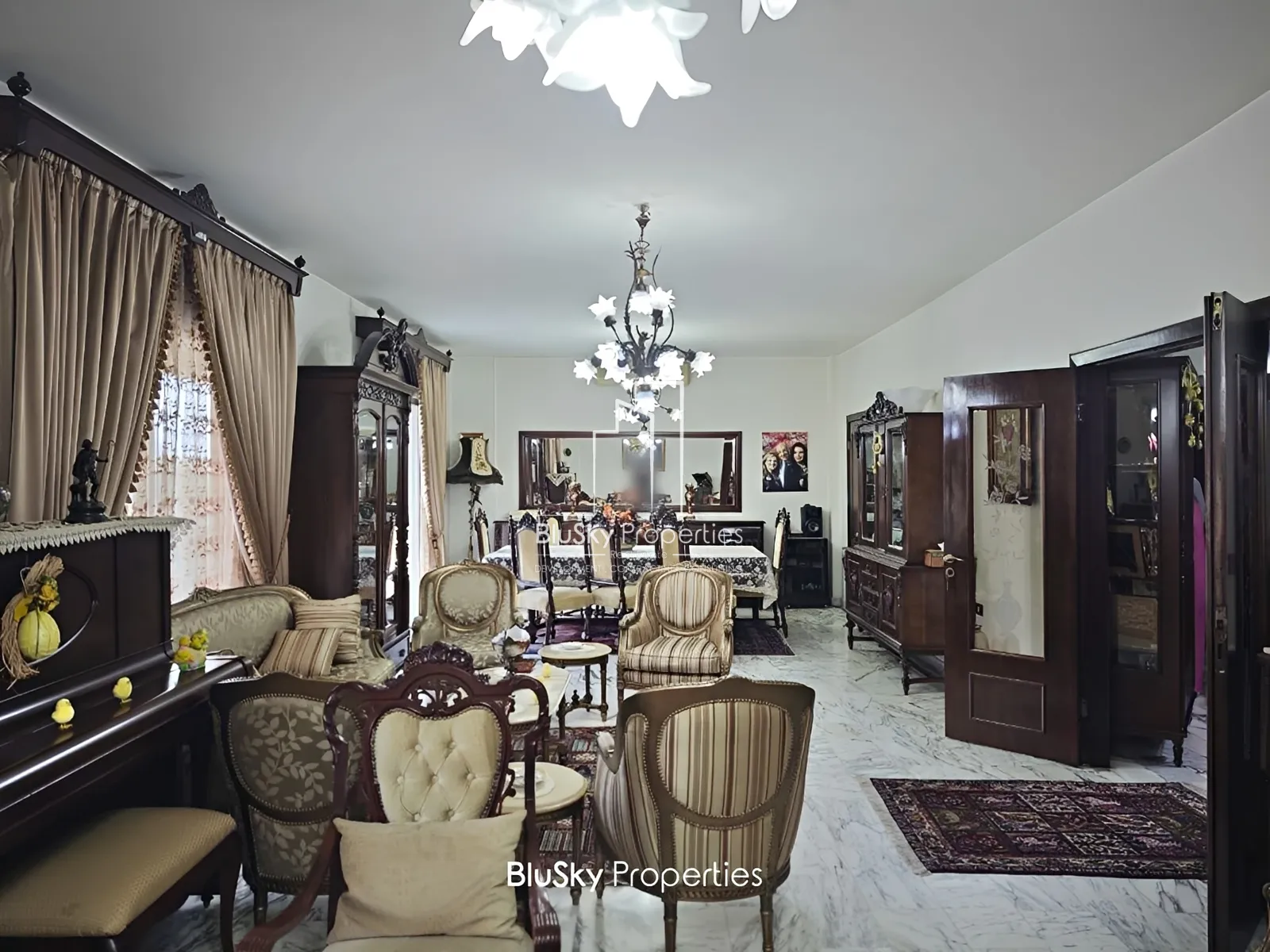 Apartment for Sale in Sabtiyeh - 4 bed, 6 bath