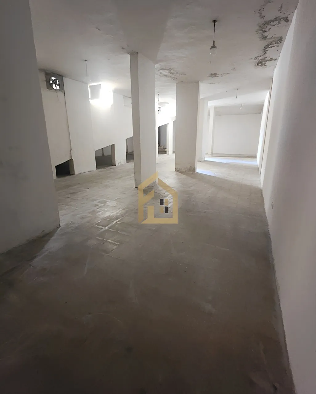Warehouse for sale in Sin El Fil, Lebanon