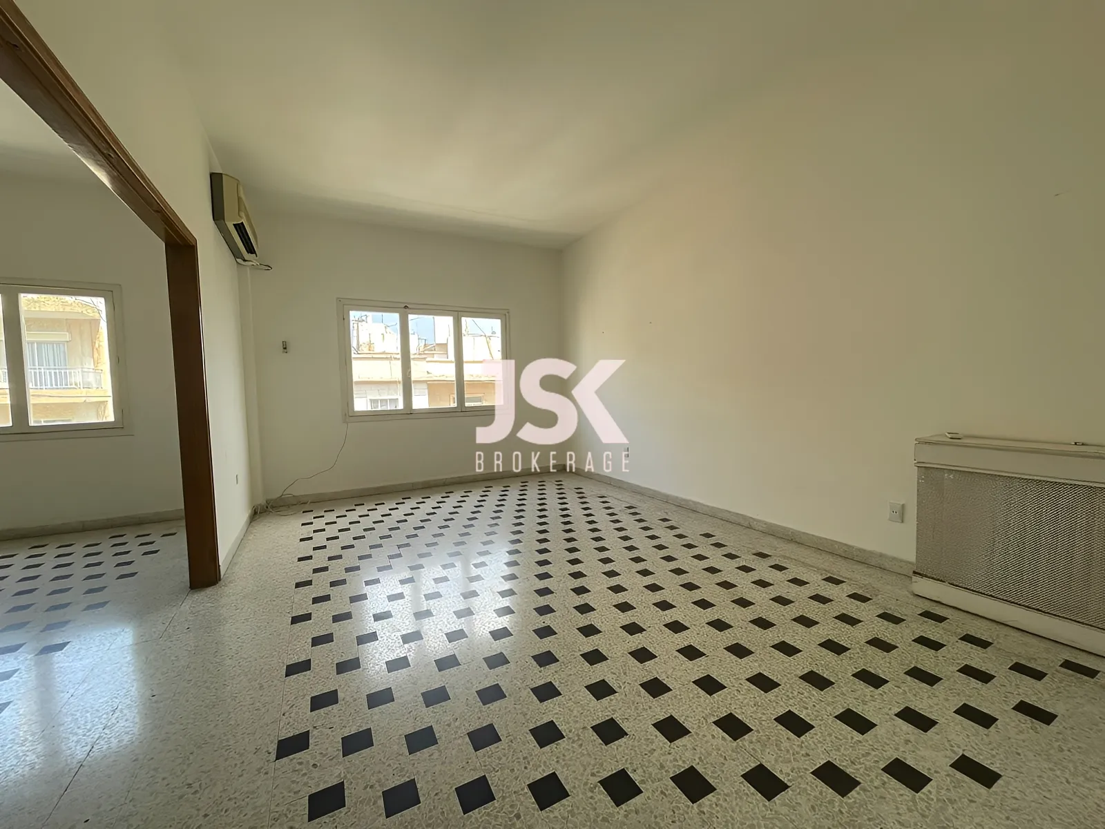 Apartment for Rent in Achrafieh - 3 bed, 2 bath