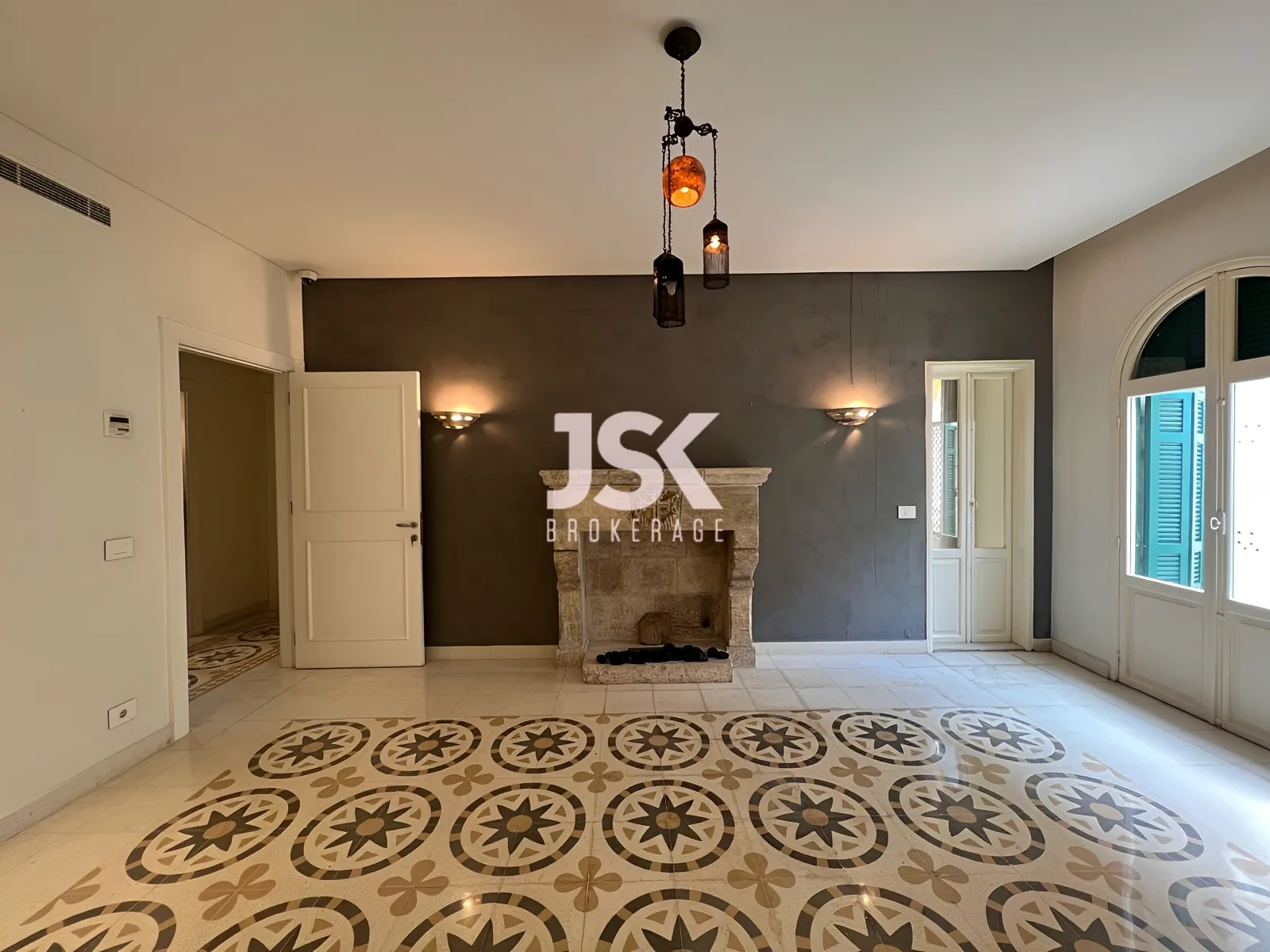 Apartment for Rent in Achrafieh