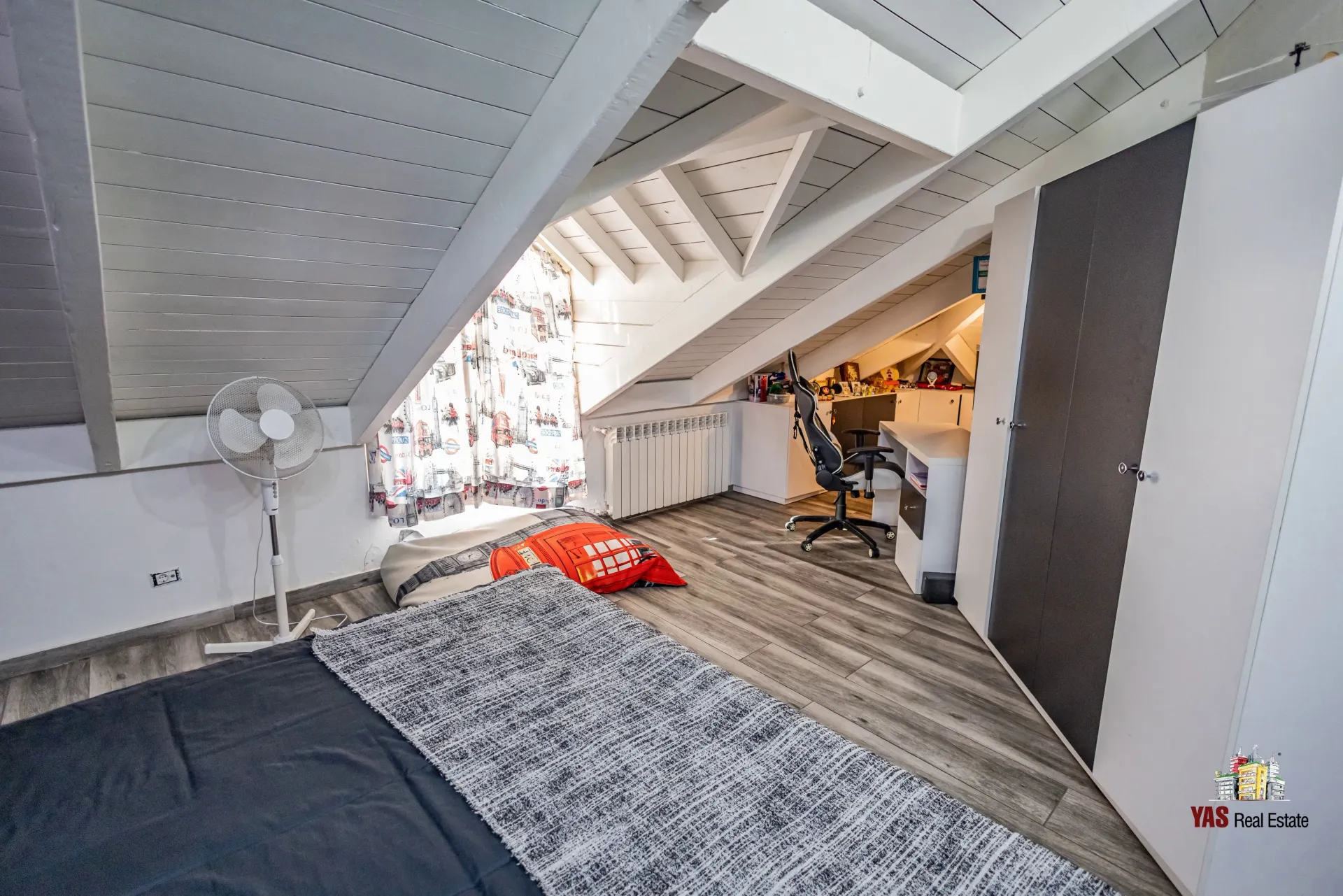 Apartment for Sale in Ballouneh