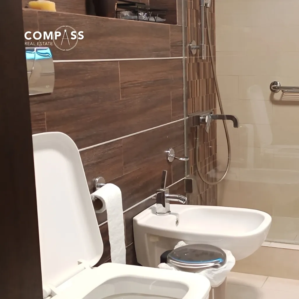 Apartment for sale in Achrafieh, Beirut, Lebanon - 3 bed, 3 bath