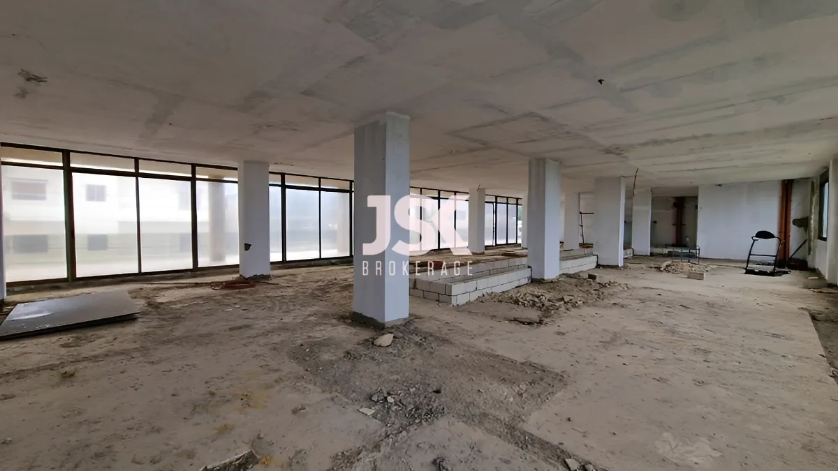 Office for rent in Batroun