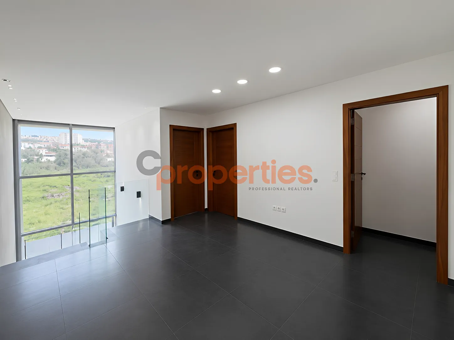 Office for rent in Dekwaneh, Lebanon