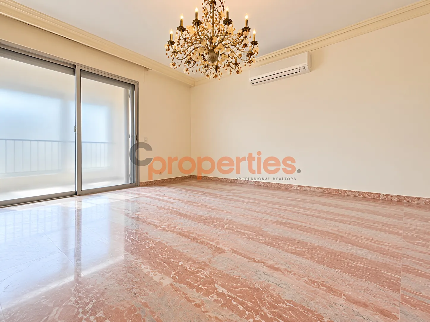 Apartment for Sale in Verdun