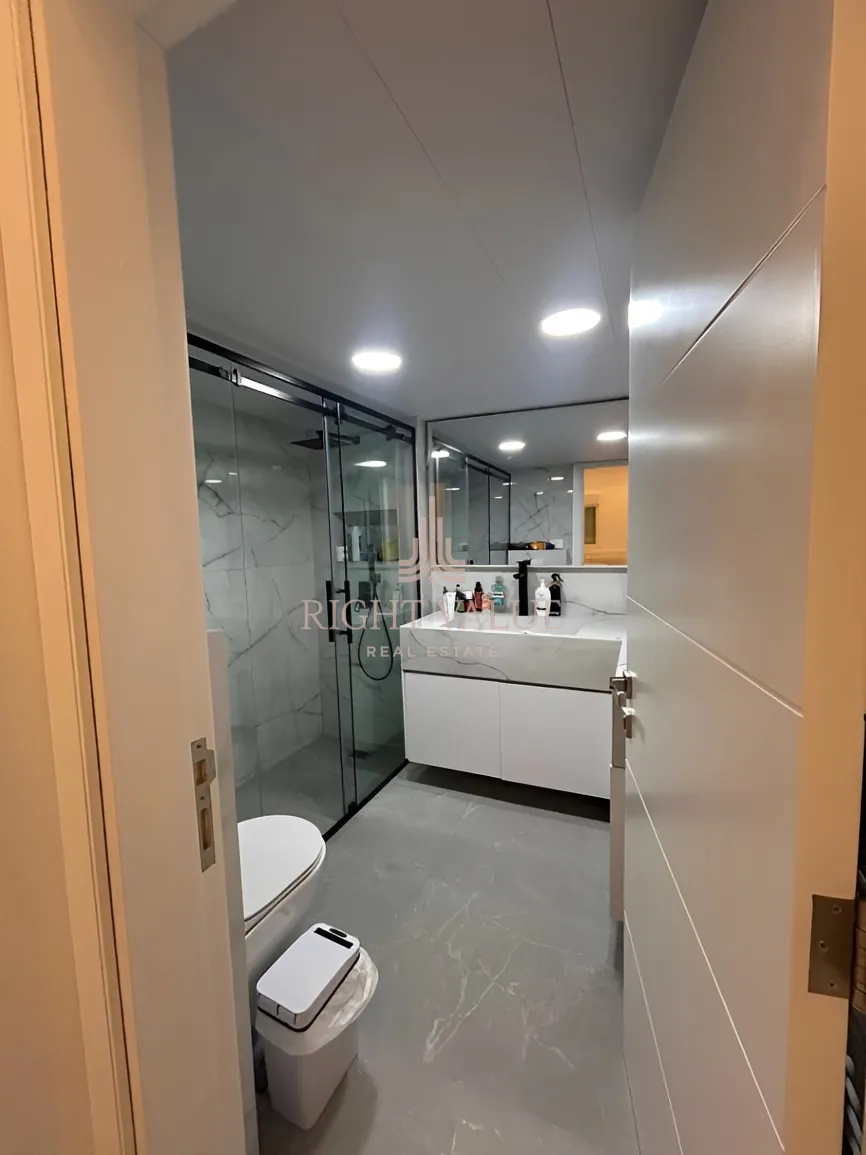 Apartment for sale in Ballouneh, Lebanon