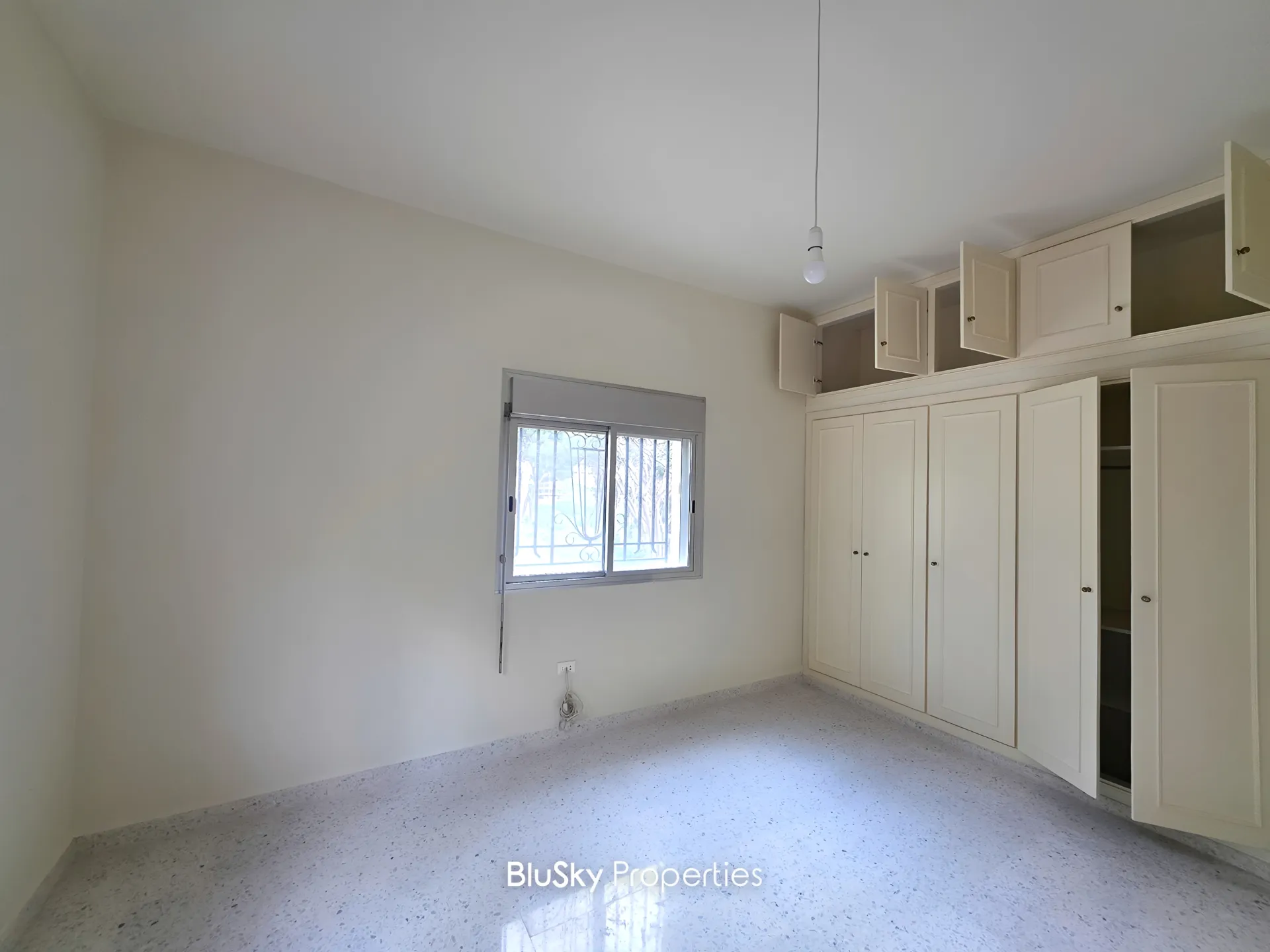 Apartment for rent in Ain saadeh, lebanon