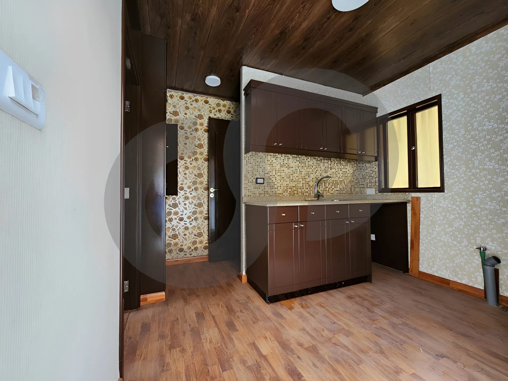 Villa for Sale in Cornet Chahwan - 7 bed, 10 bath
