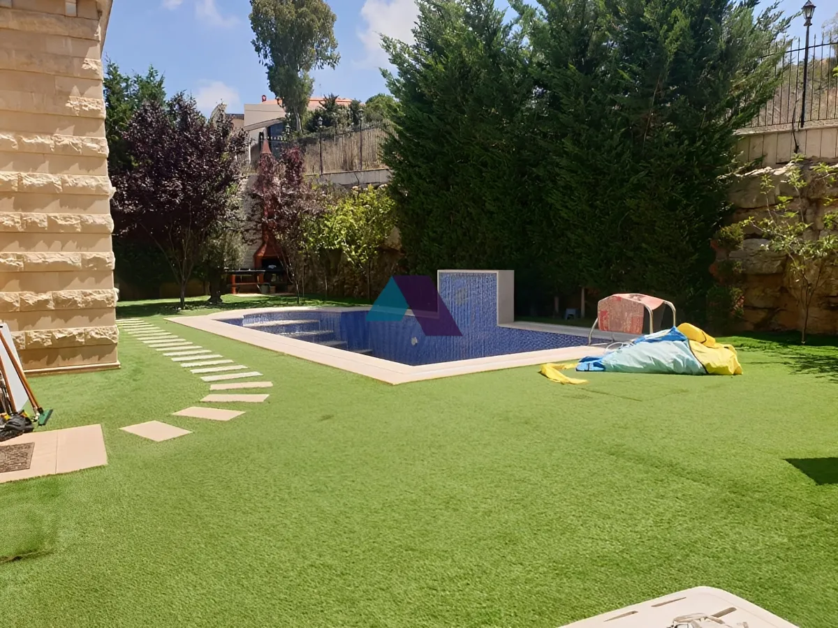 Villa for Sale in Aley