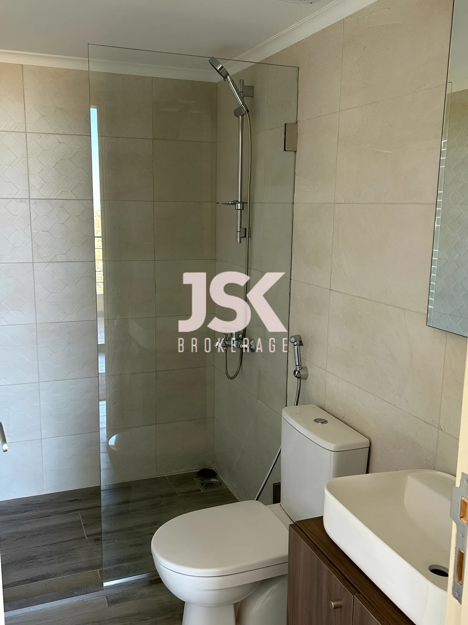 Chalet for rent in Faraiya