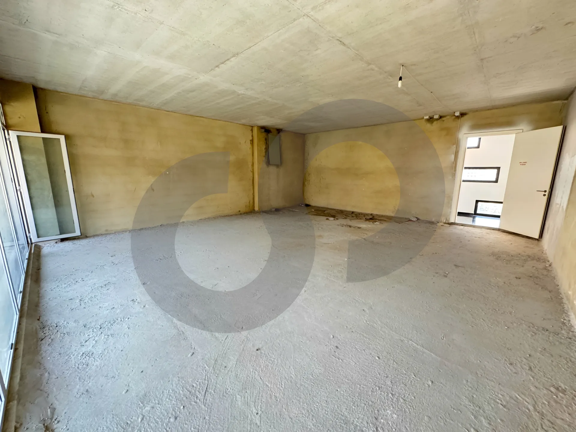 Commercial Property for Rent in Achrafieh