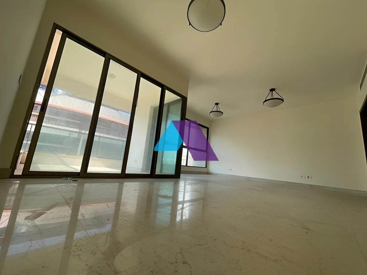 Apartment for Sale in Ain Al Mraiseh
