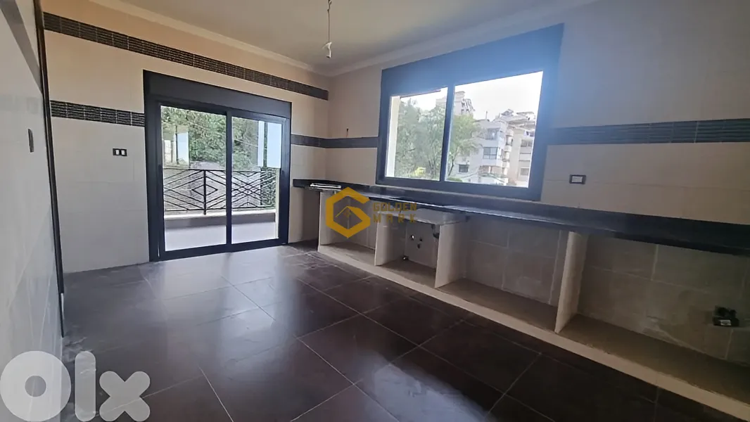 Apartment for Sale in Mazraat Yachoua