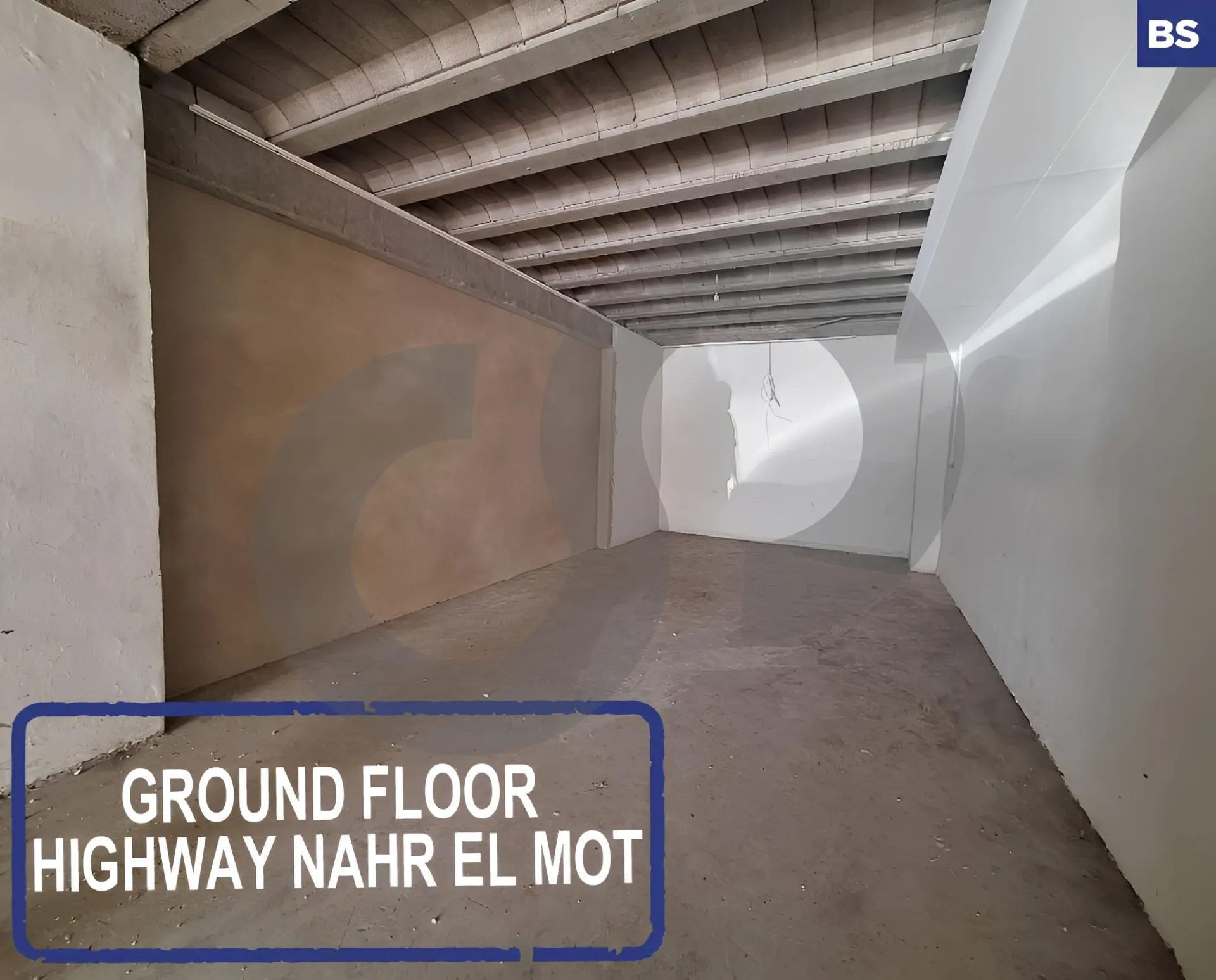 Shop for rent in Nahr El Mot، Lebanon