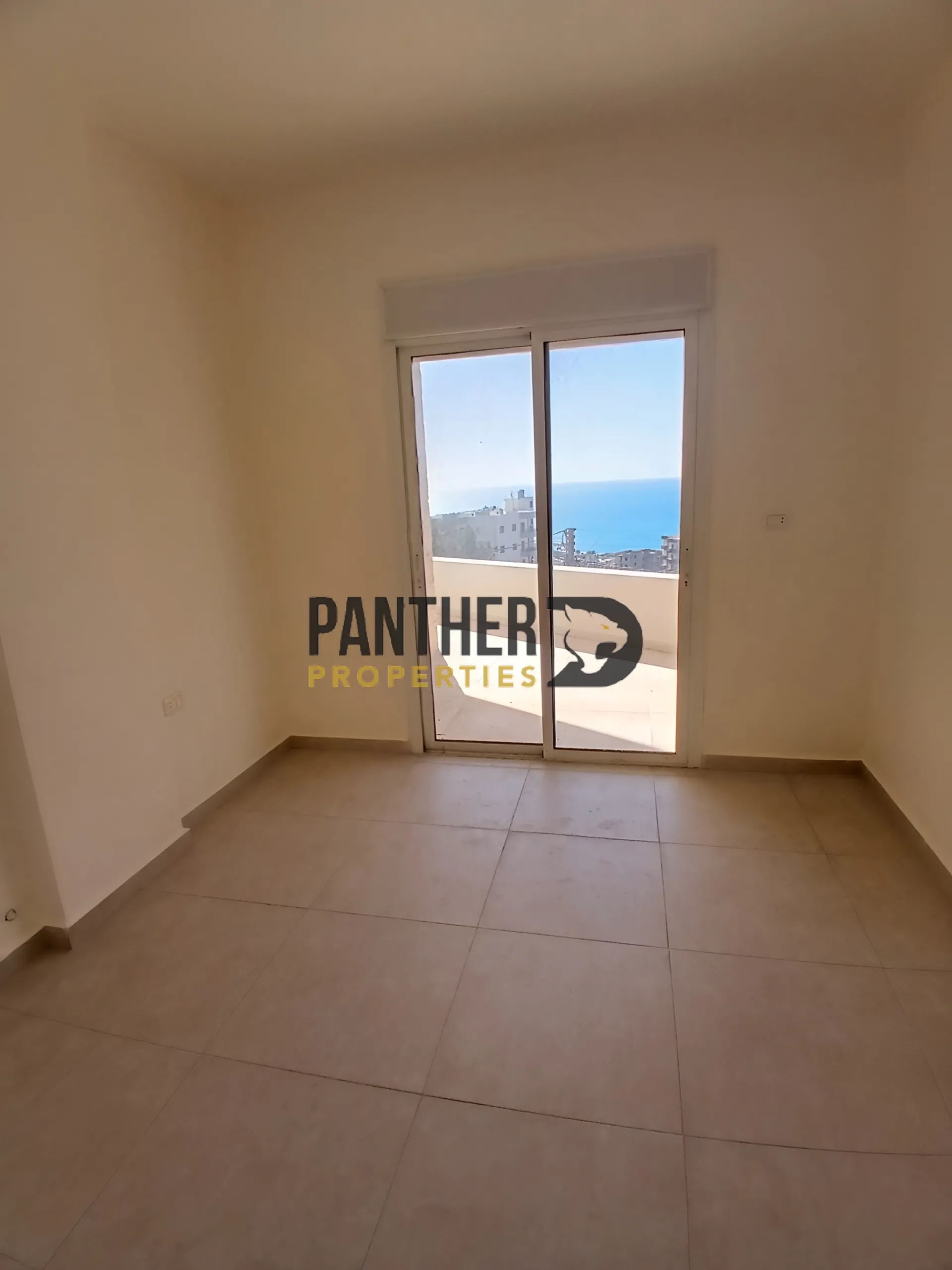 Residential in Jeddayel, lebanon - 3 bed, 2.0 bath