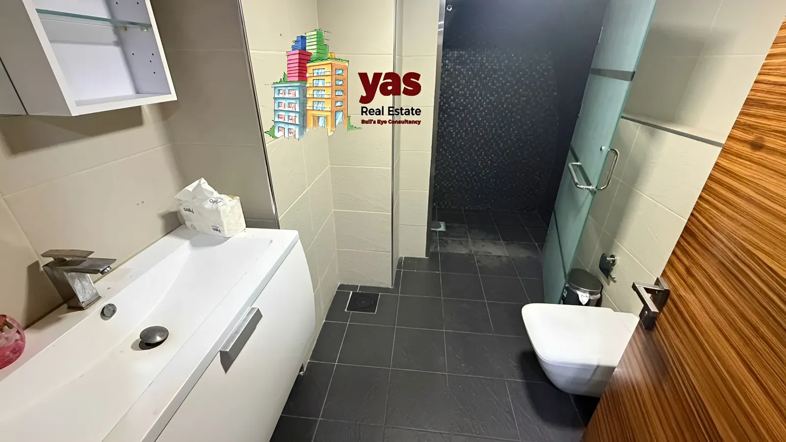 Office for rent in Dbayeh