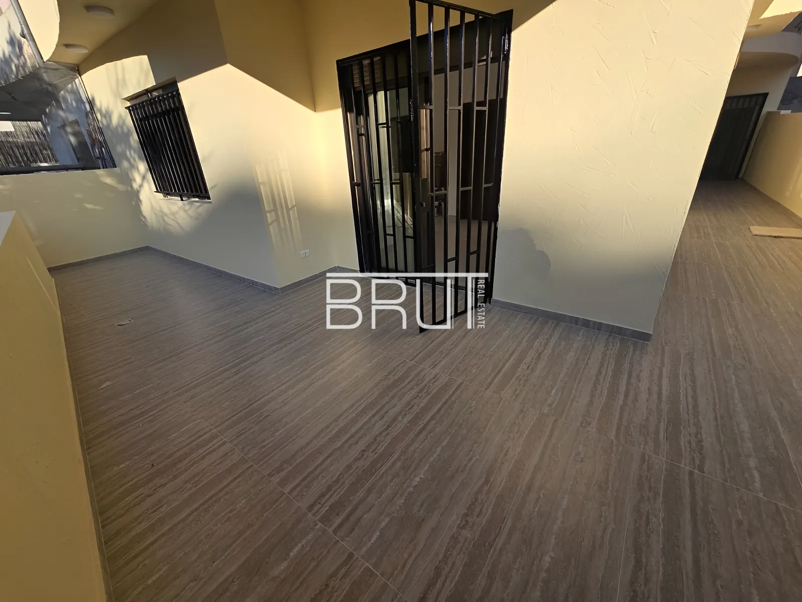 Apartment for sale in Zouk Mikael