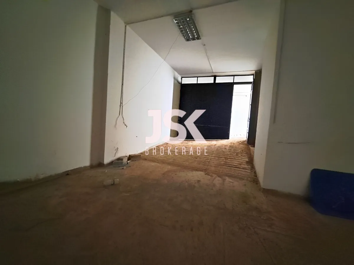 Warehouse for sale in Baouchriyeh