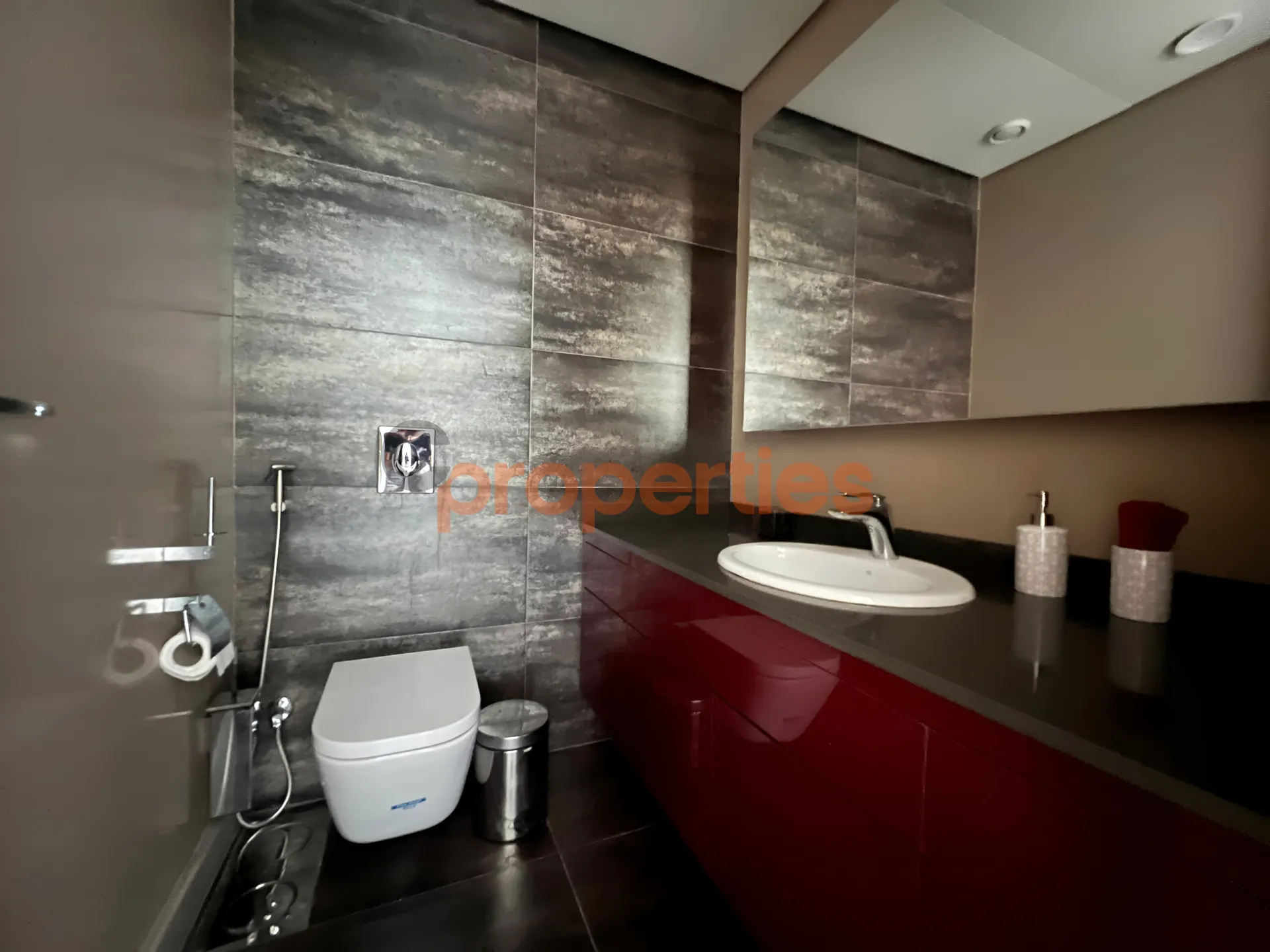 Apartment for Rent in Hamra