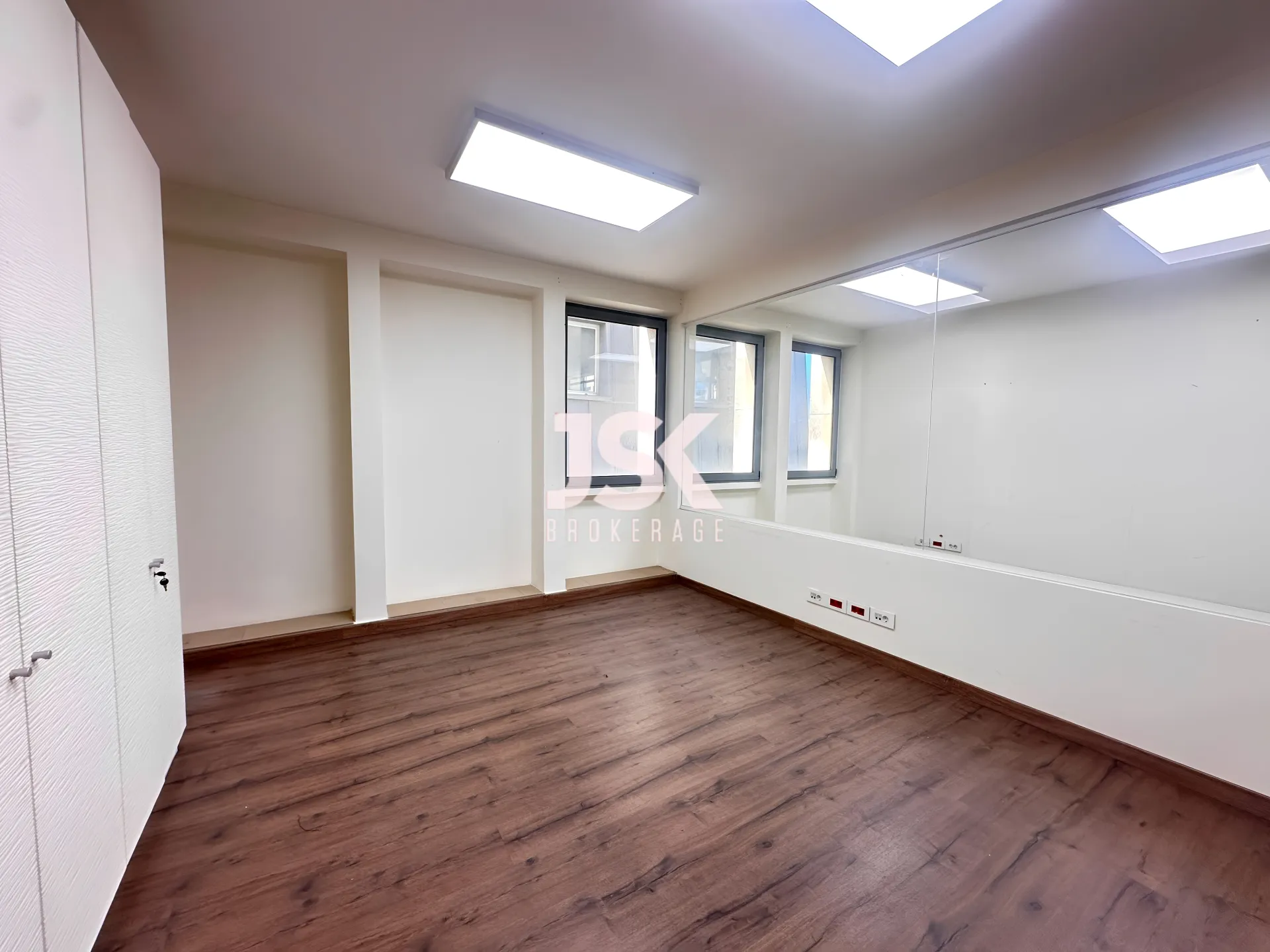 Office for Rent in Downtown