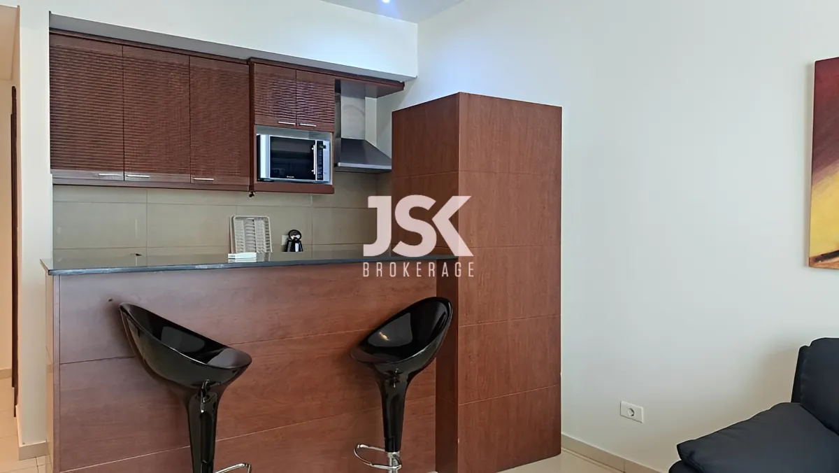 Apartment for Rent in Hamra, Beirut, Lebanon - 1 bed, 1 bath