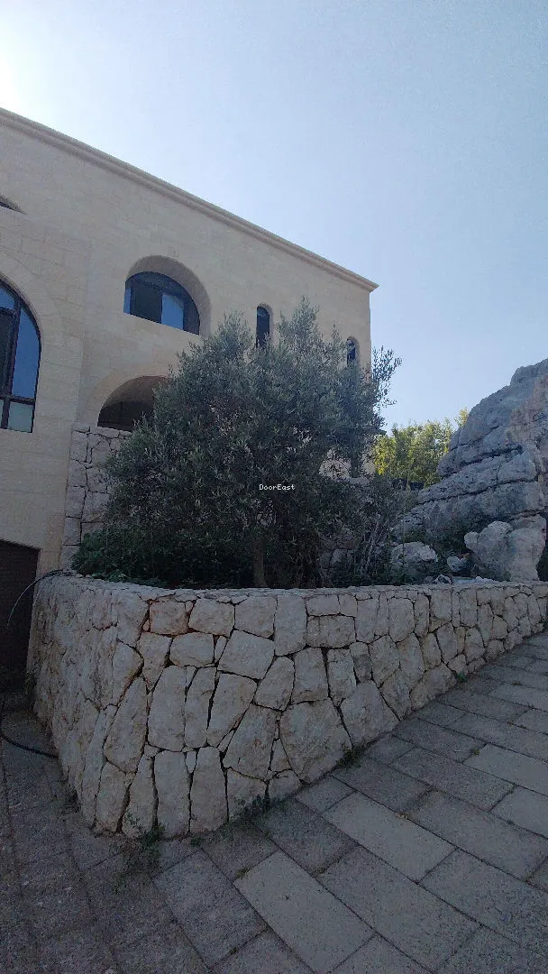 Villa for sale in Ajaltoun, lebanon