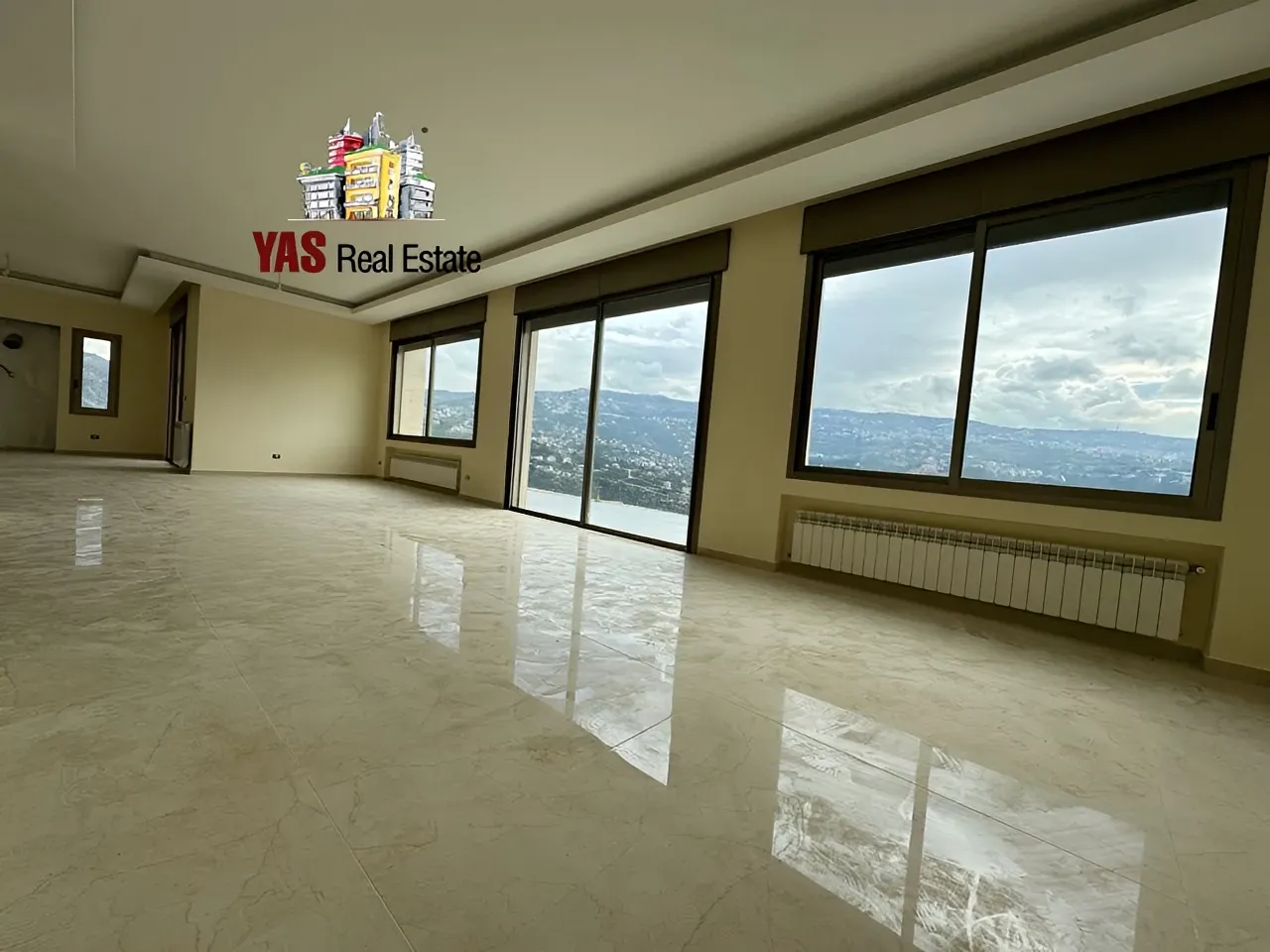 Apartment for Sale in Ajaltoun - 5 bed, 6 bath