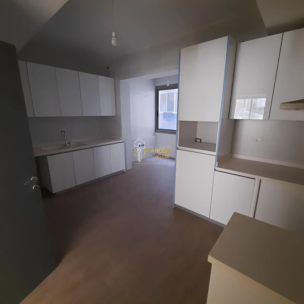 Apartment for Sale in Sakiet al Janzeer - 3 bed, 4 bath