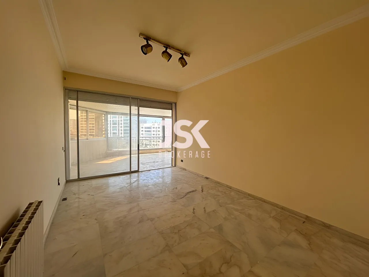 Apartment for Sale in Kraytem