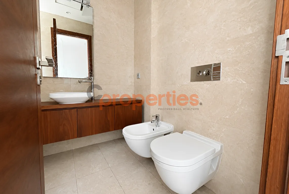 Apartment for Sale in Saifi Village