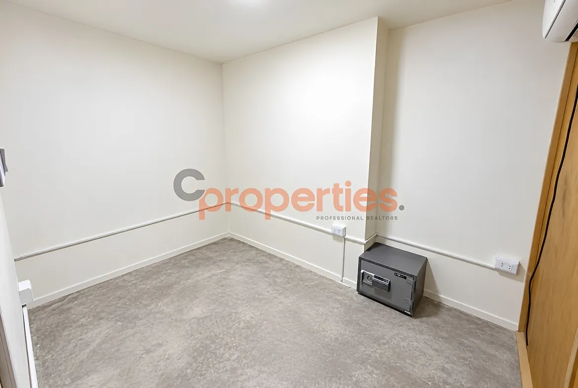 Shop for Rent in Sioufi