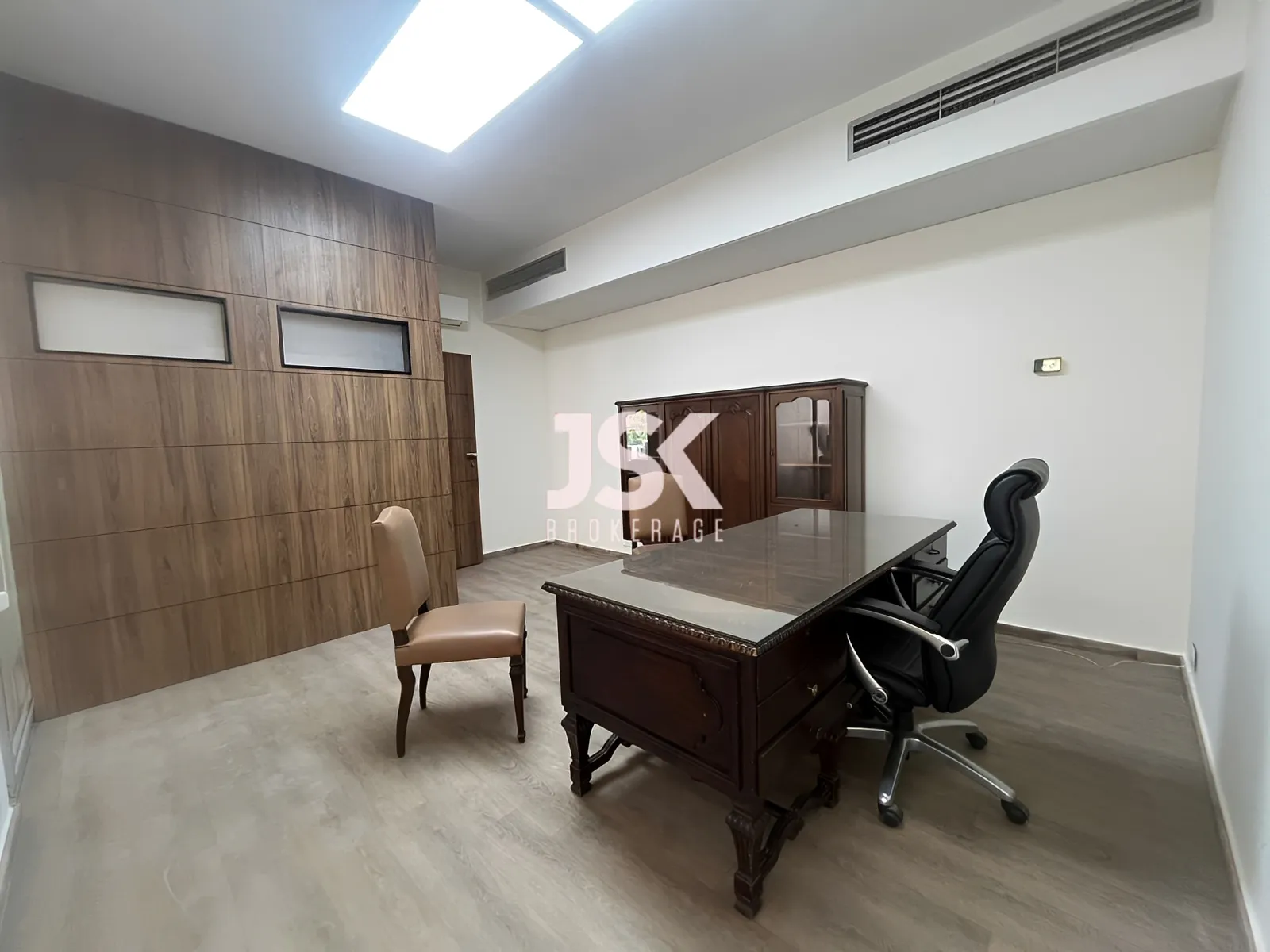 Office for Rent in Achrafieh