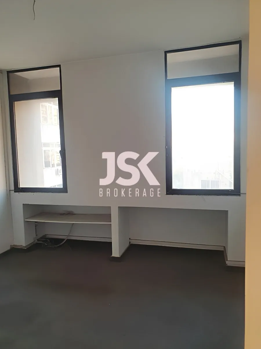 Office for sale in Jal El Dib