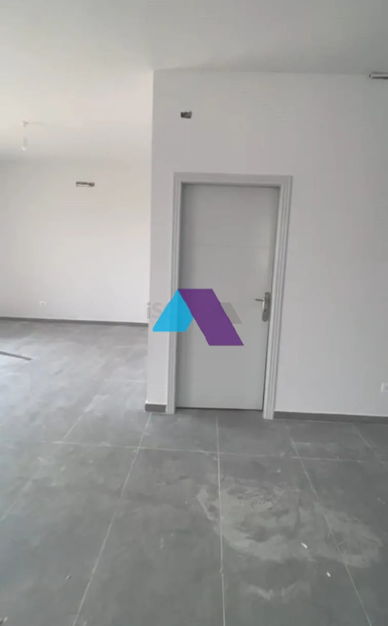 Office for Sale in Bsarma