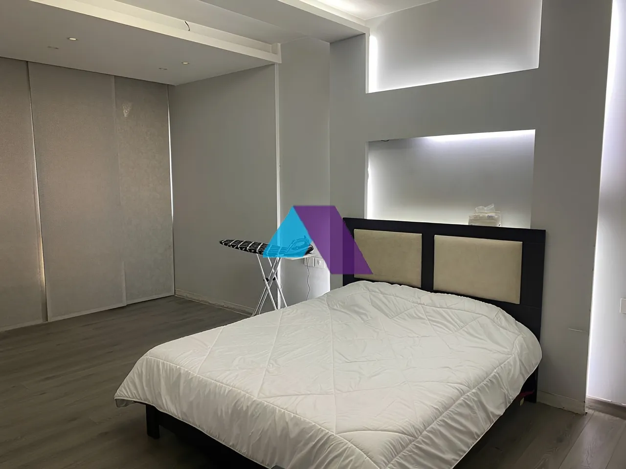 Apartment for Sale in Ras Al Naba'a