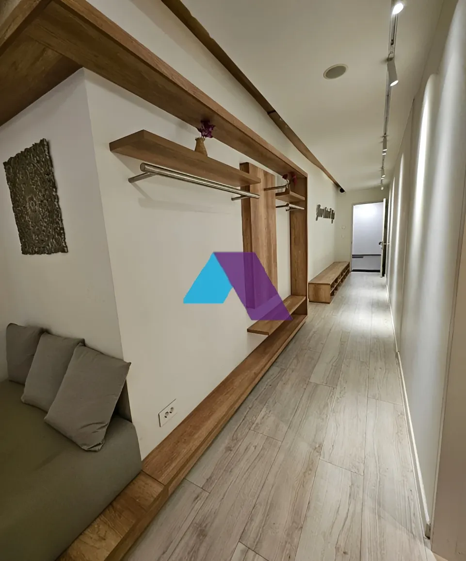 Office for sale in Antelias
