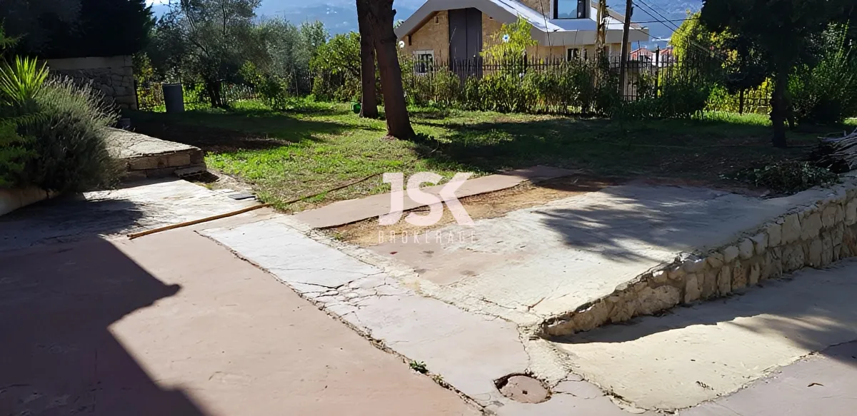 Villa for Sale in Ajaltoun, Lebanon - 3 bed, 6 bath